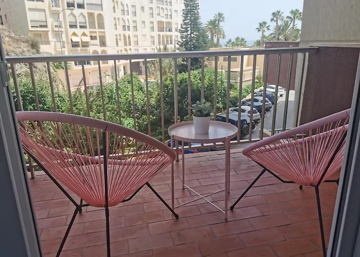 Bonito Apartamento Junto Al Mar